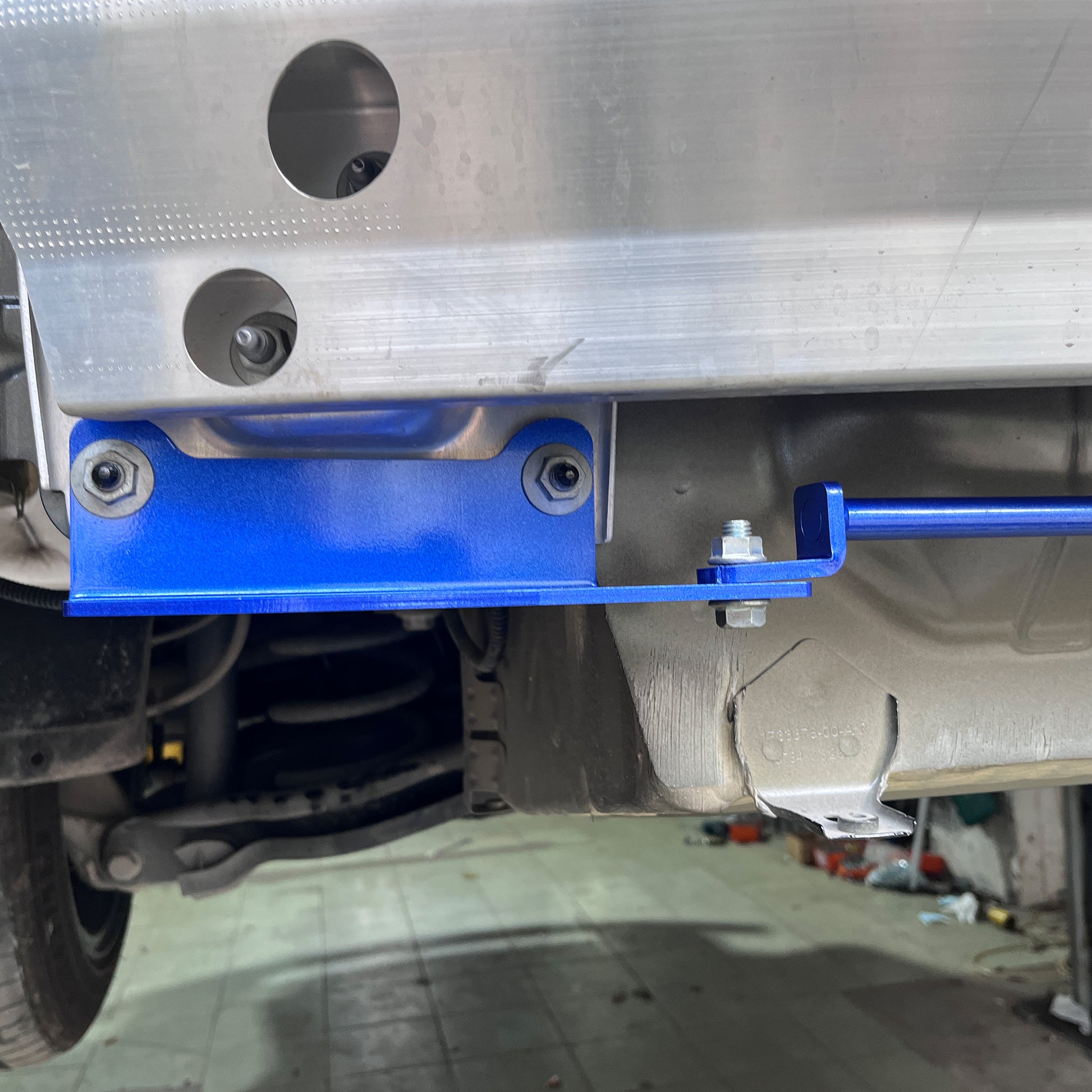 YICER Shock Absorbers Damping Strut Trio Kits For Model Y Model 3 2024+